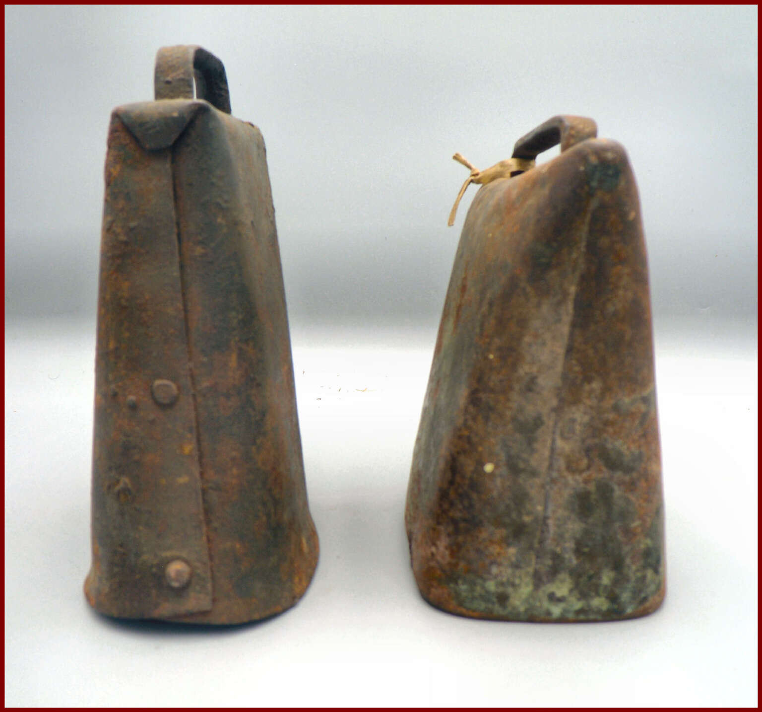 ANTIQUE COW BELLS American Antiques